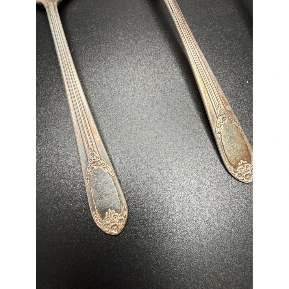 Vtg Rogers & Bro. Silverware Set Spoons Forks Elegant Floral‎ Design